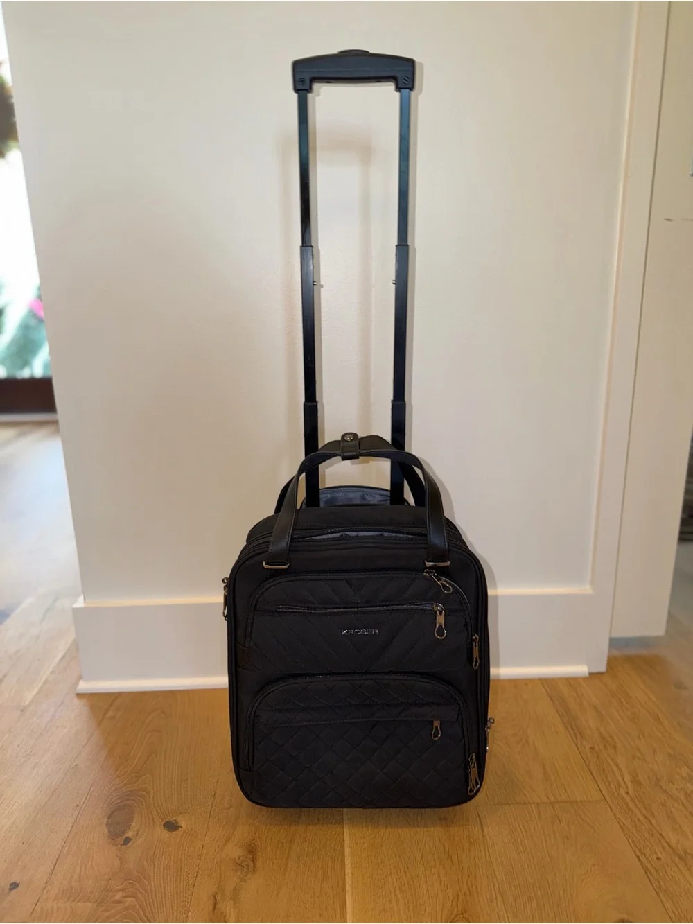 Kroser Black Quilted Carry-On Rolling Suitcase